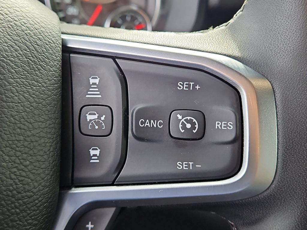 Used 2025 RAM 1500 Big Horn AWD/4WD image 28