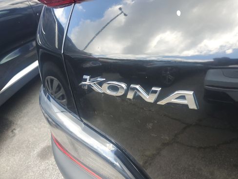 Used 2022 Hyundai Kona SE FWD image 9