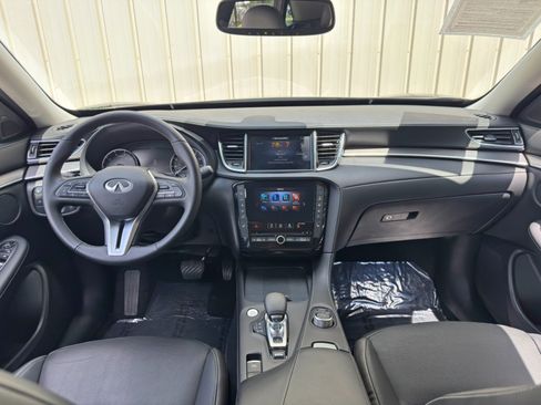 Used 2022 INFINITI QX50 Luxe FWD image 12