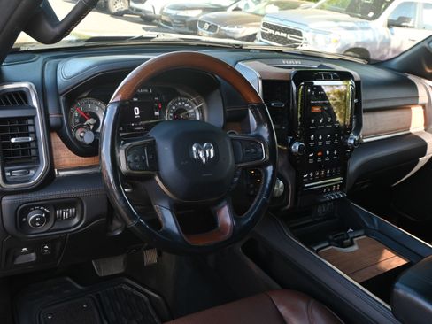 Used 2020 RAM 1500 Limited AWD/4WD image 3