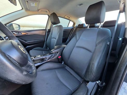 Used 2015 MAZDA MAZDA3 i Sport image 9