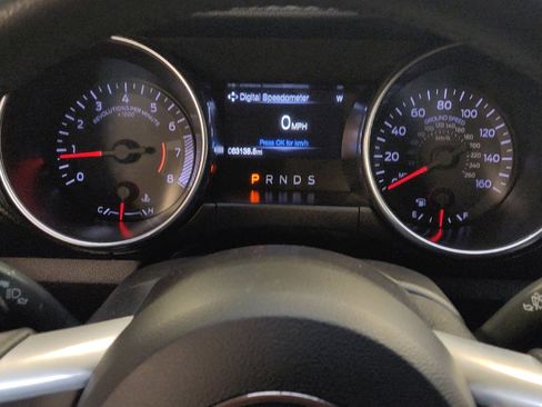 Used 2019 Ford Mustang Coupe RWD image 23