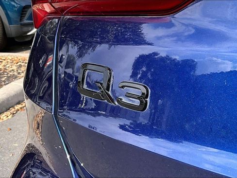 Used 2024 Audi Q3 2.0T Premium Plus w/ Premium Plus Package image 10