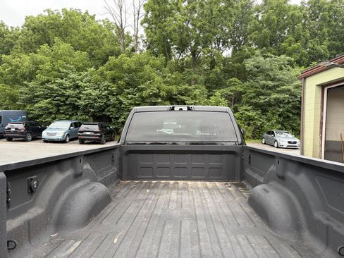 Used 2024 RAM 3500 Big Horn w/ Towing Technology Group AWD/4WD image 13