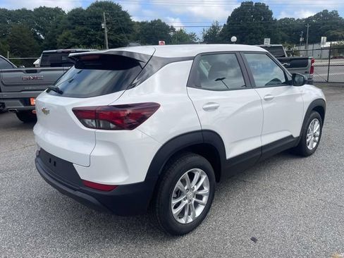 New 2026 Chevrolet TrailBlazer LS FWD image 3