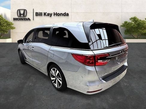 Used 2023 Honda Odyssey Touring image 8