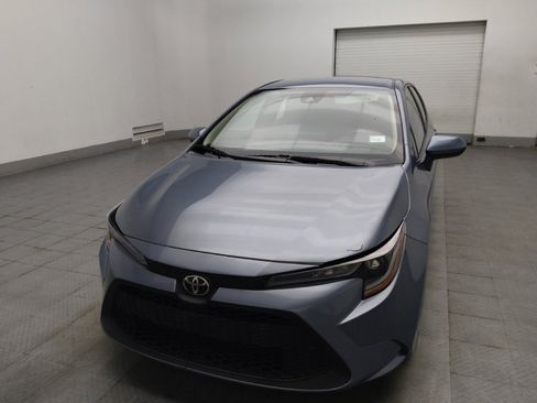Used 2021 Toyota Corolla LE FWD image 15