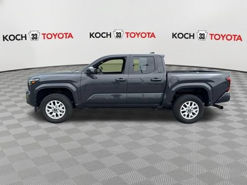 Certified 2024 Toyota Tacoma SR5 AWD/4WD image 4