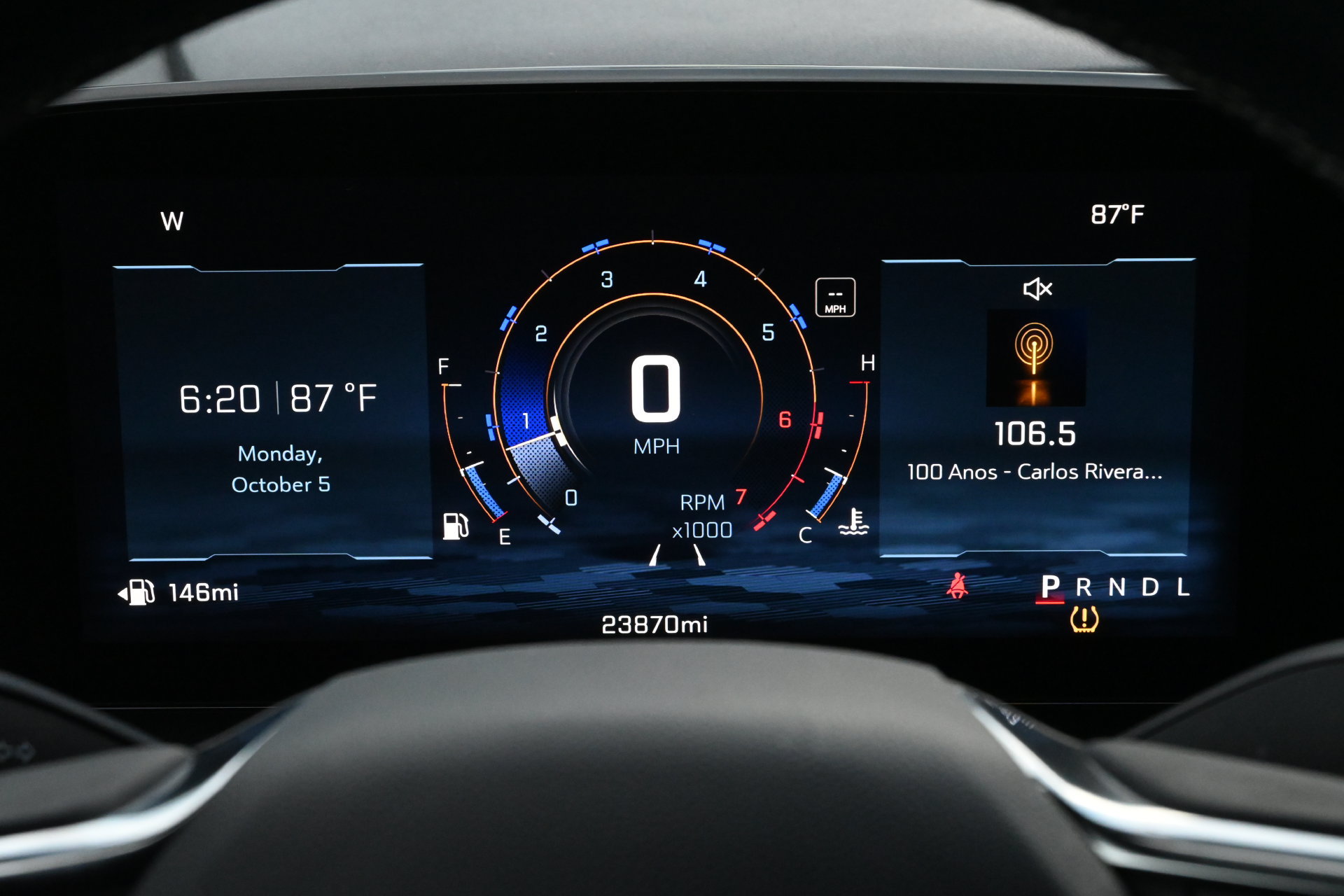 Used 2026 Chevrolet Traverse LT FWD image 12