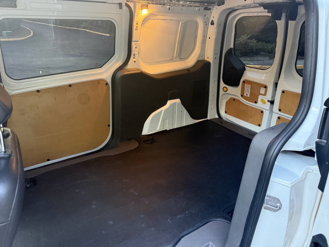 Used 2019 Ford Transit Connect XL FWD image 20