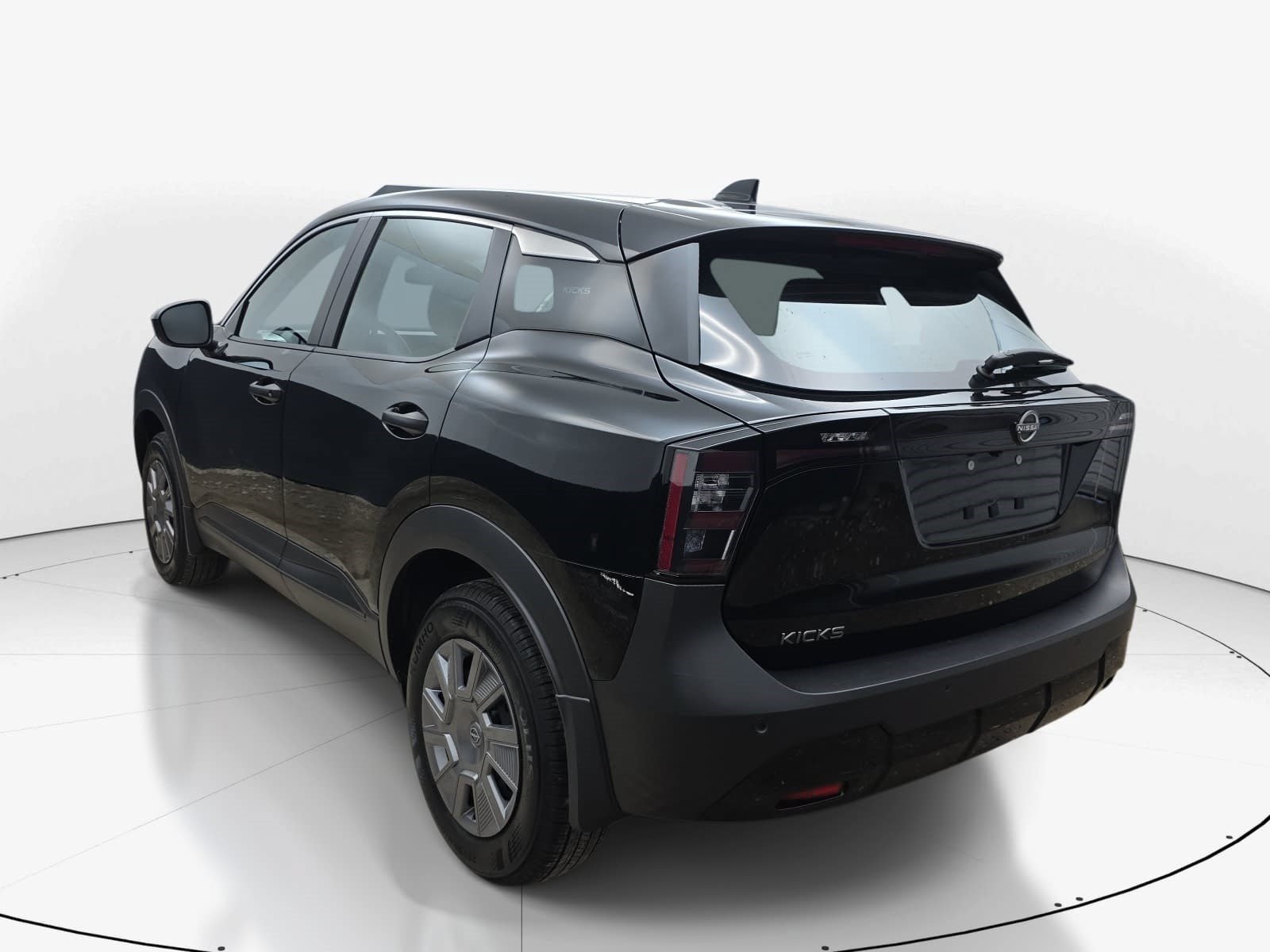 Used 2026 Nissan Kicks S FWD image 6