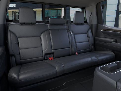 New 2026 GMC Sierra 1500 SLT w/ SLT Convenience Package image 17