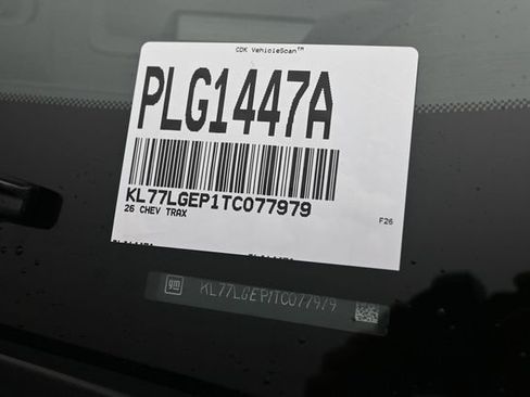 Used 2026 Chevrolet Trax RS FWD image 42