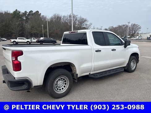 Used 2025 Chevrolet Silverado 1500 W/T w/ WT Value Package image 8