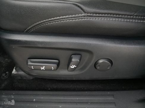 Certified 2024 Toyota 4Runner SR5 Premium image 20