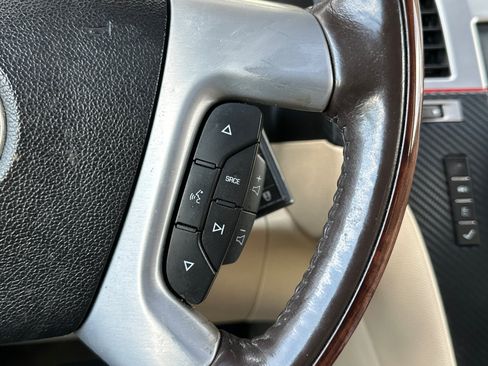 Used 2007 Cadillac Escalade AWD w/ Information Package image 36