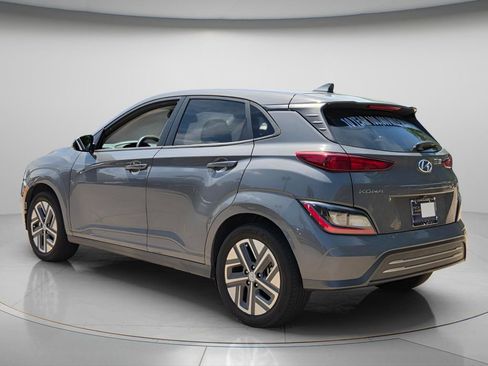 Used 2023 Hyundai Kona SEL FWD image 6