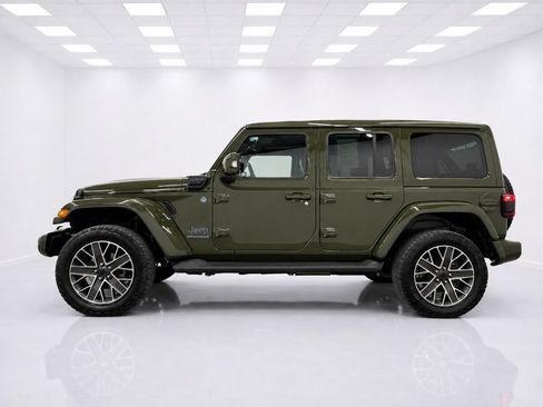 Used 2024 Jeep Wrangler High Altitude AWD/4WD image 6