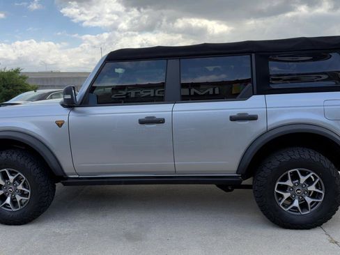 Used 2021 Ford Bronco Badlands AWD/4WD image 6