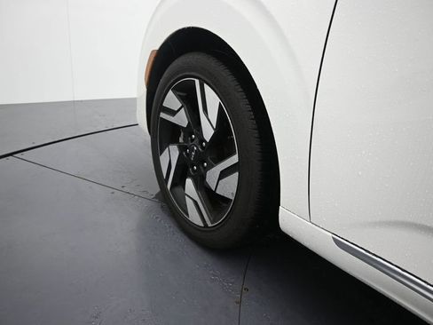 Certified 2023 Kia Soul GT-Line w/ GT-Line Technology Package FWD image 12
