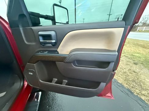 Used 2018 GMC Sierra 2500 Denali w/ Duramax Plus Package image 22