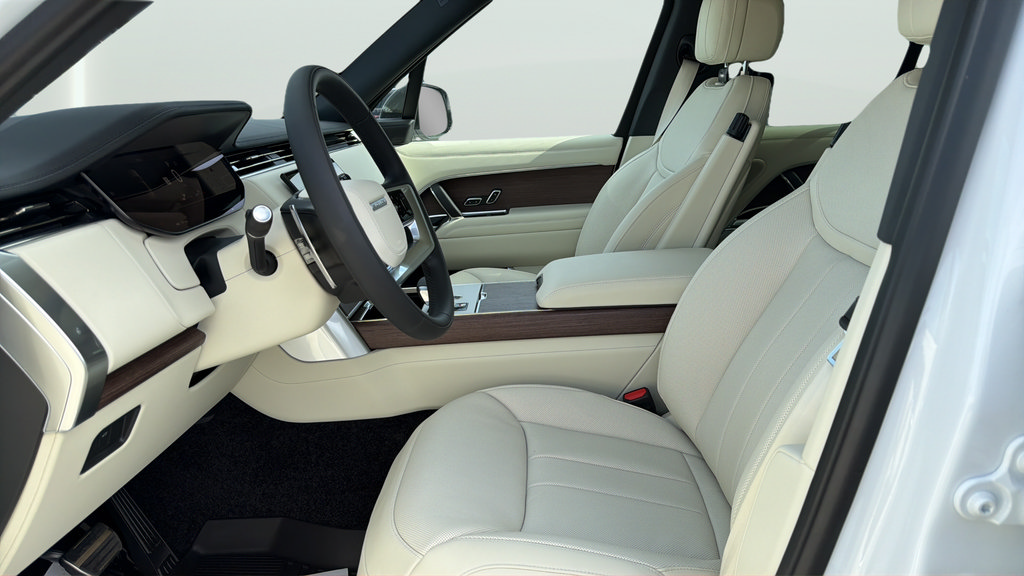 New 2026 Land Rover Range Rover SE AWD/4WD image 17