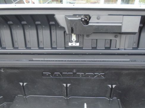 Used 2018 RAM 1500 Big Horn image 45