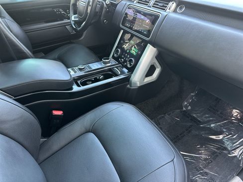 Used 2019 Land Rover Range Rover HSE AWD/4WD image 18