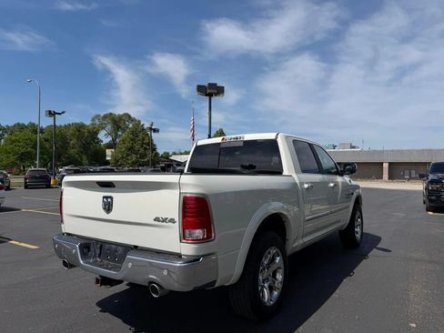 Used 2017 RAM 1500 Laramie w/ Convenience Group AWD/4WD image 5