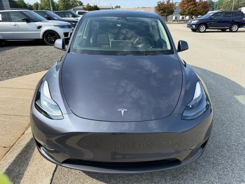 Used 2023 Tesla Model Y Long Range AWD/4WD image 24