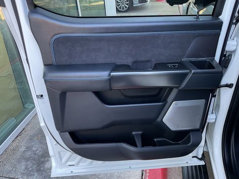 Used 2024 Ford F150 Platinum w/ Equipment Group 702A High image 27