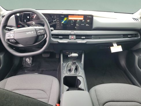 New 2025 Kia K4 EX image 7