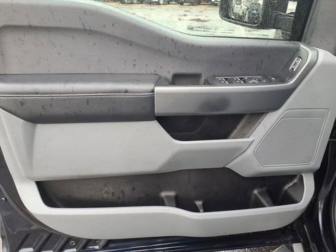 Used 2024 Ford F350 XLT image 23