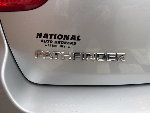 Used 2018 Nissan Pathfinder SL image 43