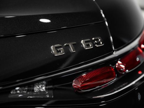 Used 2025 Mercedes-Benz AMG GT 63 image 14