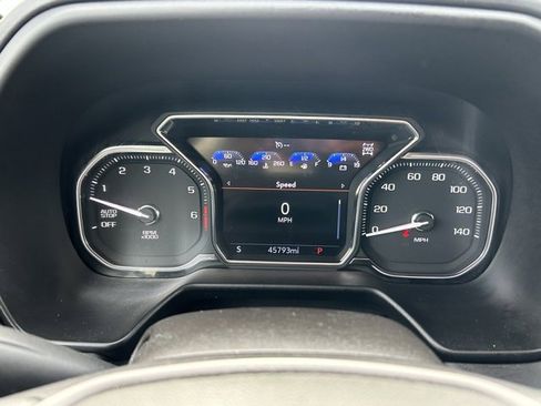 Used 2021 GMC Yukon XL AT4 image 19