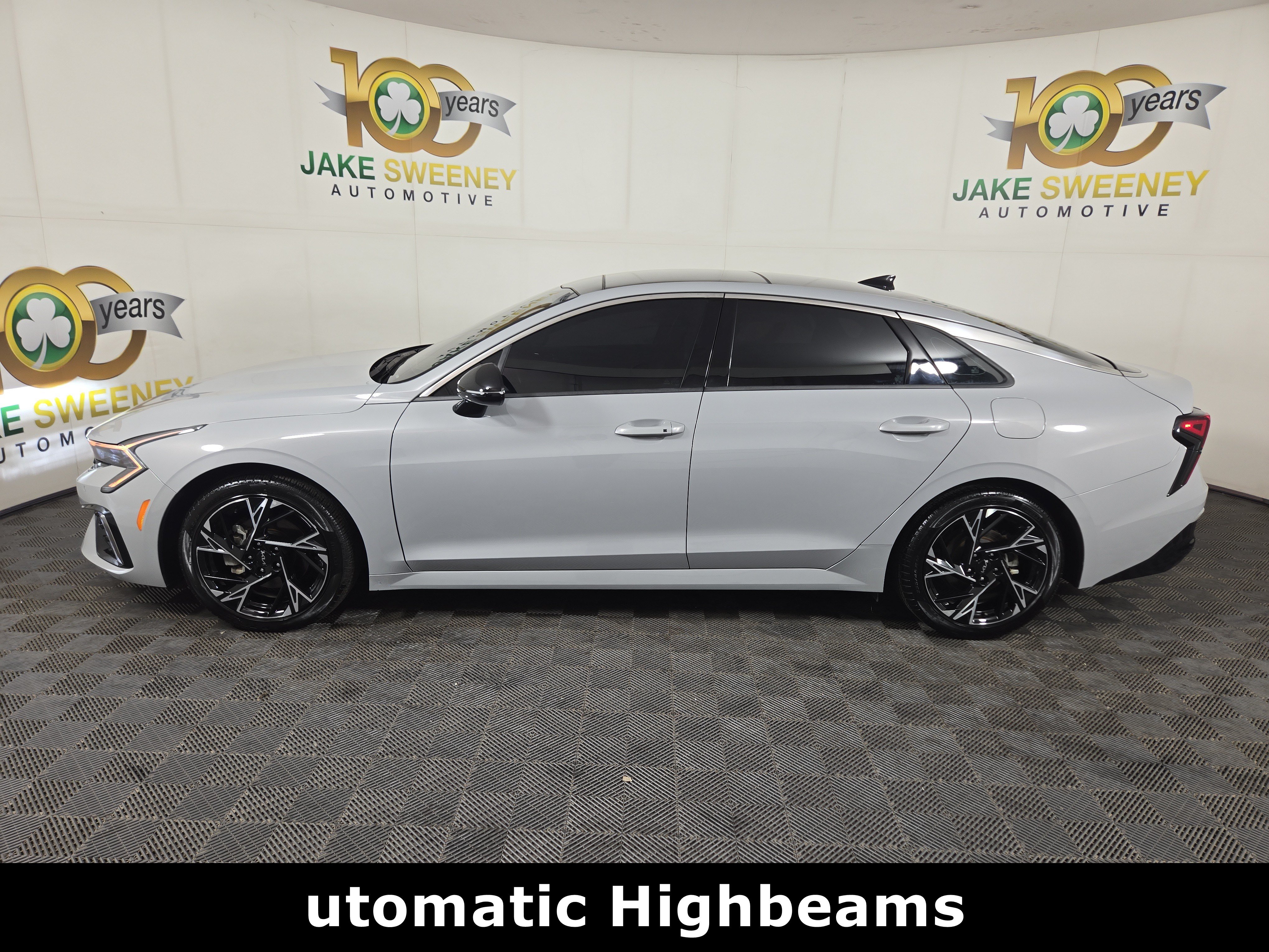 Used 2025 Kia K5 GT-Line w/ GT-Line Premium Package AWD/4WD image 4