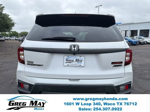 Used 2023 Honda Passport TrailSport image 4