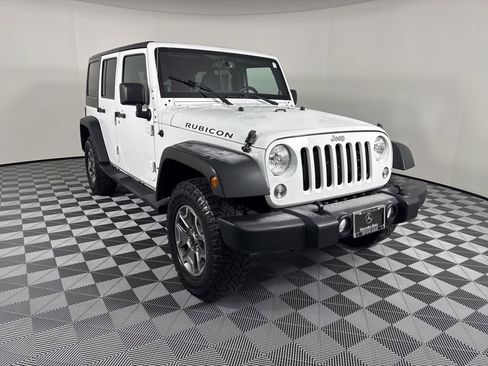 Used 2014 Jeep Wrangler Unlimited Rubicon w/ Max Tow Package image 1