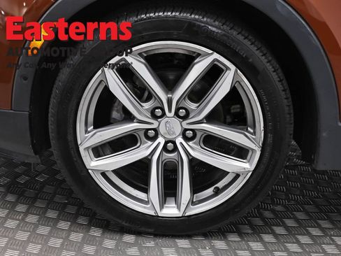 Used 2019 Cadillac XT4 Sport AWD/4WD image 35