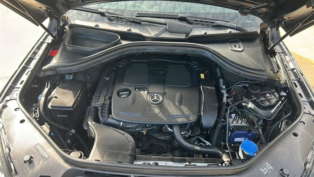 Used 2015 Mercedes-Benz ML 350 4MATIC image 26