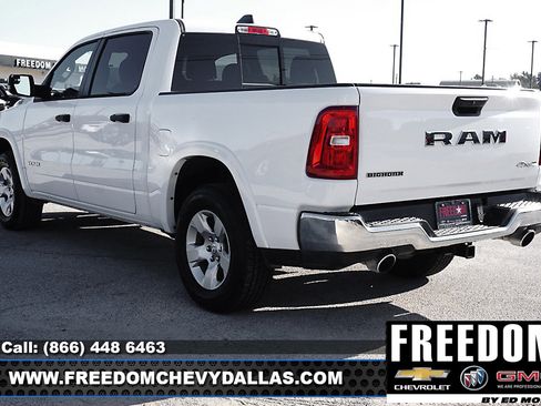 Used 2025 RAM 1500 Big Horn image 37