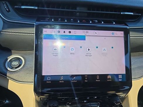 Used 2021 Jeep Grand Cherokee L Limited w/ Luxury Tech Group II image 57