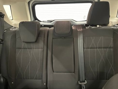 Used 2021 Ford EcoSport SE w/ SE Convenience Package image 22