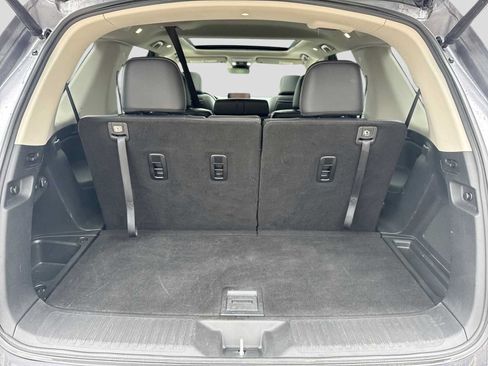 Used 2023 Honda Pilot Elite image 36