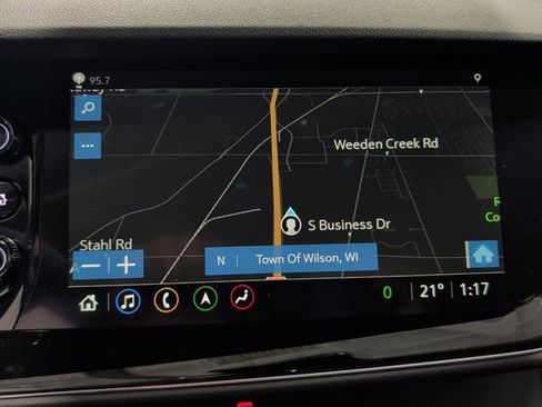 Used 2023 Buick Envision Avenir image 10