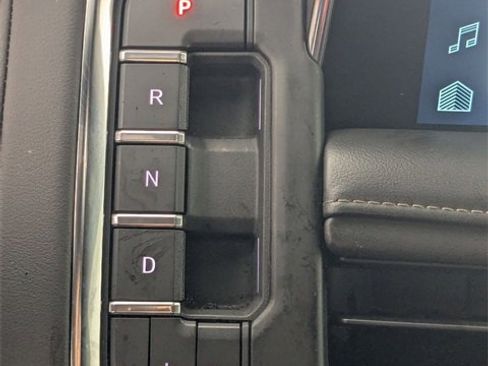 Certified 2023 Chevrolet Tahoe High Country w/ Premium Package 2 image 24