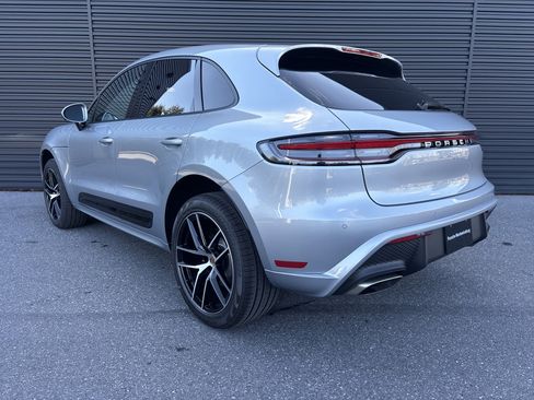 New 2026 Porsche Macan AWD/4WD image 3