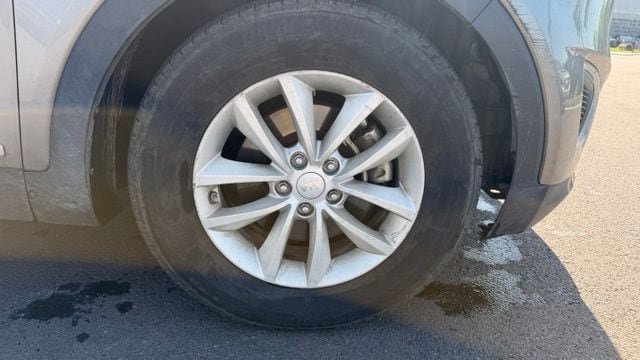 Used 2016 Kia Sorento LX AWD/4WD image 8