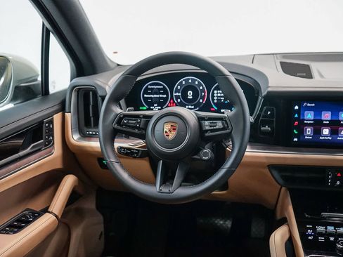 New 2026 Porsche Cayenne AWD/4WD image 21